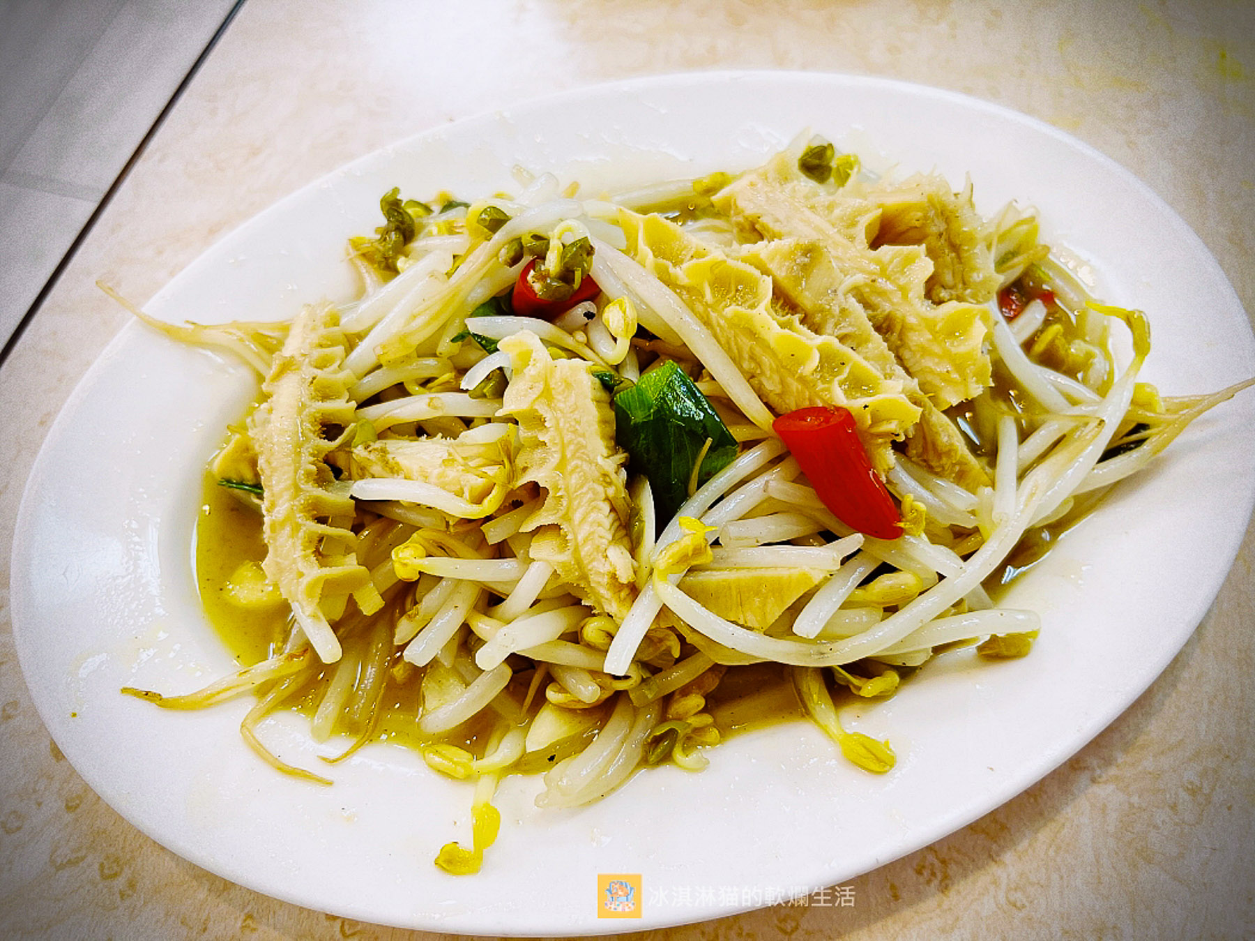 金春發牛肉店│百年老店牛肉麵～連郭台銘也愛吃的平價美食(菜單) @冰淇淋貓的軟爛生活