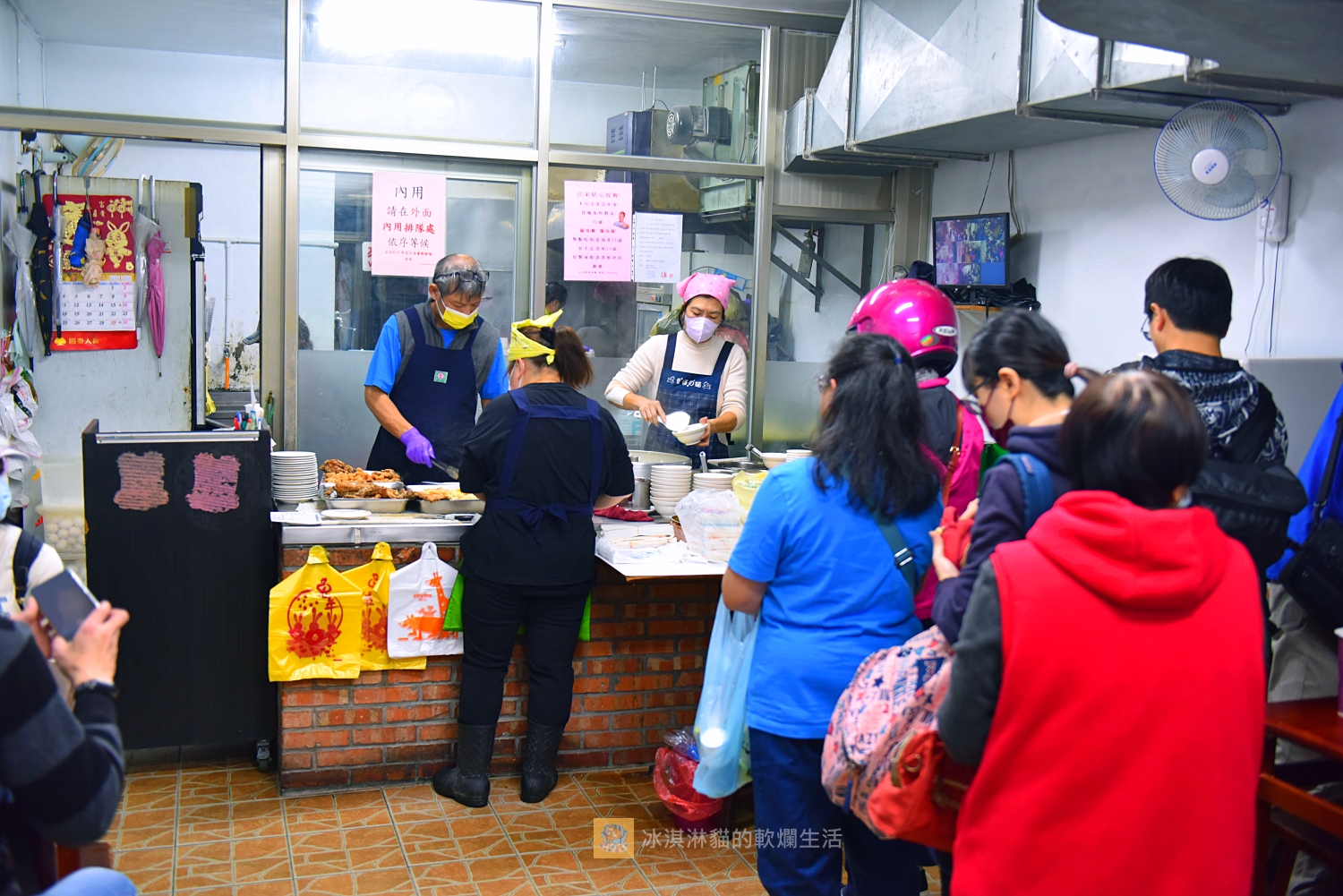 基隆美食｜天天鮮排骨飯排隊老店，2023年拿到台灣500碗評鑑(菜單) @冰淇淋猫的軟爛生活