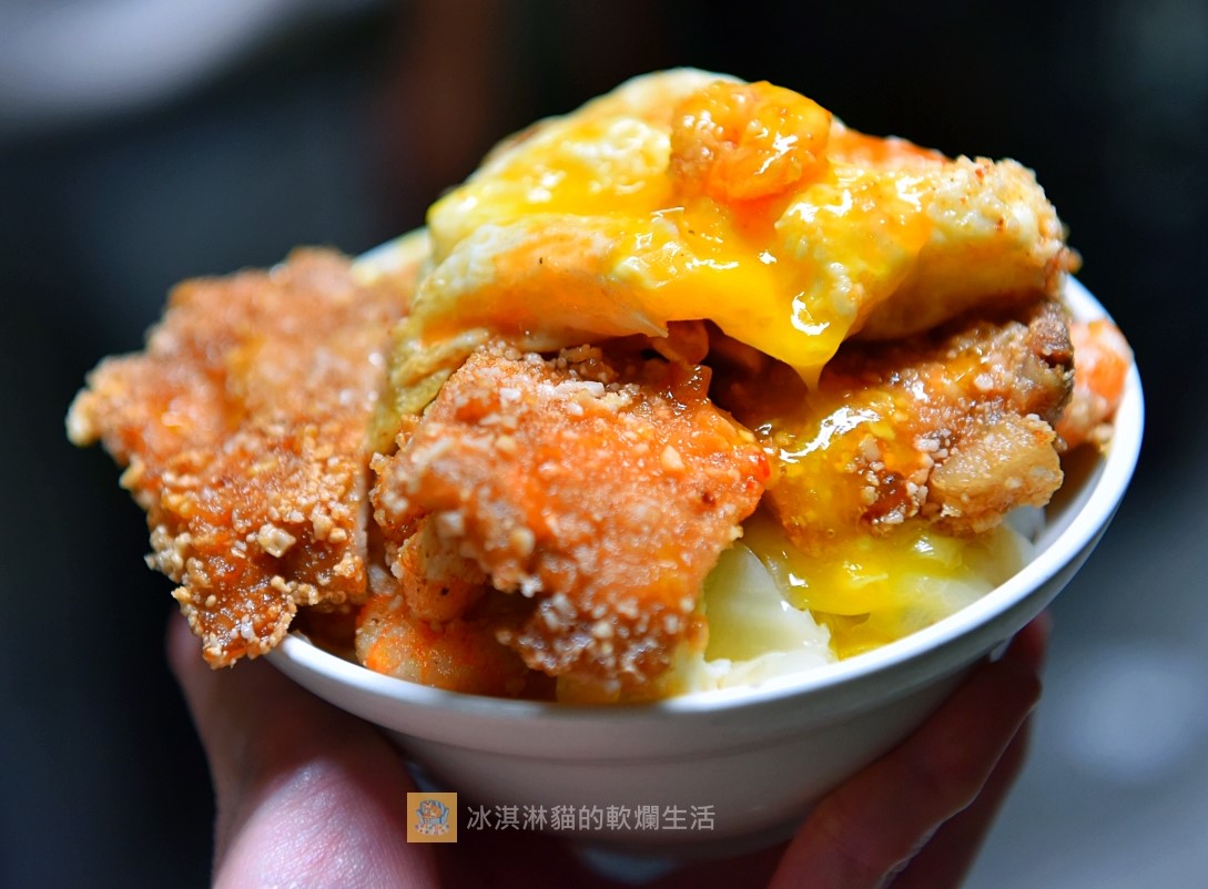 基隆美食｜天天鮮排骨飯排隊老店，2023年拿到台灣500碗評鑑(菜單)(有影片) @冰淇淋貓的軟爛生活