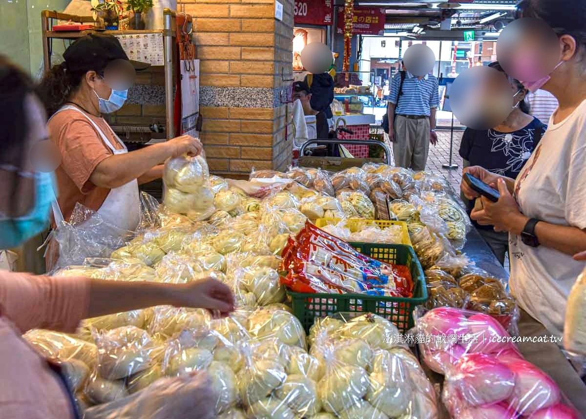 迪化街美食｜老竹子三發包子在永樂市場必買千層饅頭(菜單價格) @冰淇淋貓的軟爛生活