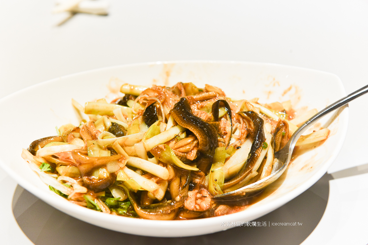 天母美食｜方家小館士林區第二個鼎泰豐，40年老字號上海菜合菜餐廳首選！(菜單)(有影片) @冰淇淋貓的軟爛生活