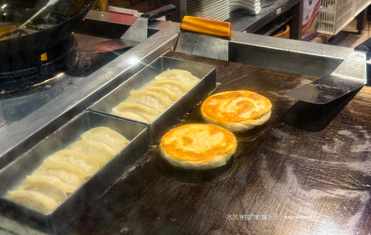 天母美食｜方家小館士林區第二個鼎泰豐，40年老字號上海菜合菜餐廳首選！(菜單)(有影片) @冰淇淋貓的軟爛生活