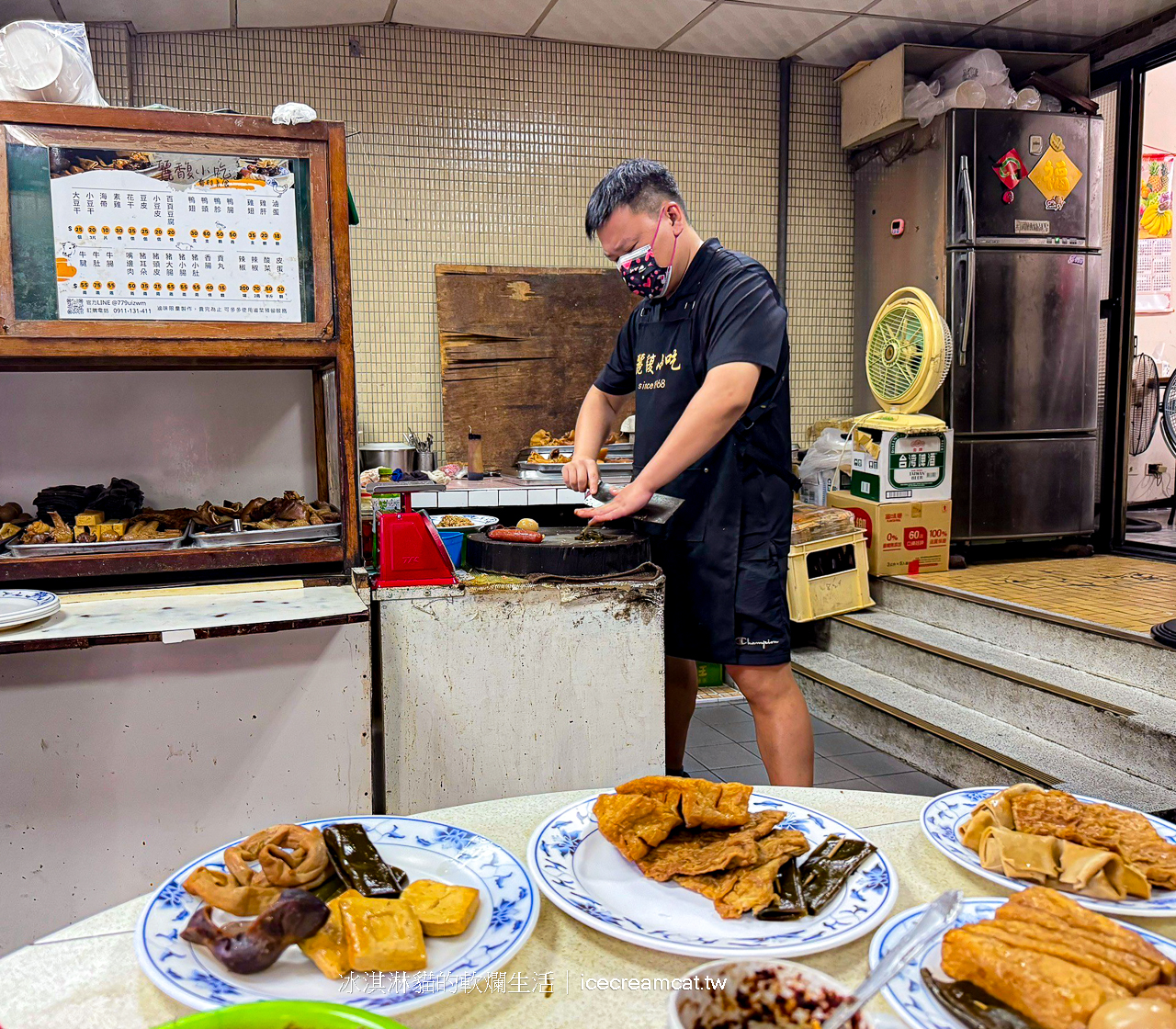 六張犁美食｜麗馥小吃大安區安居街眷村菜(菜單)推薦必點滷味及牛蛋湯組合 @冰淇淋貓的軟爛生活