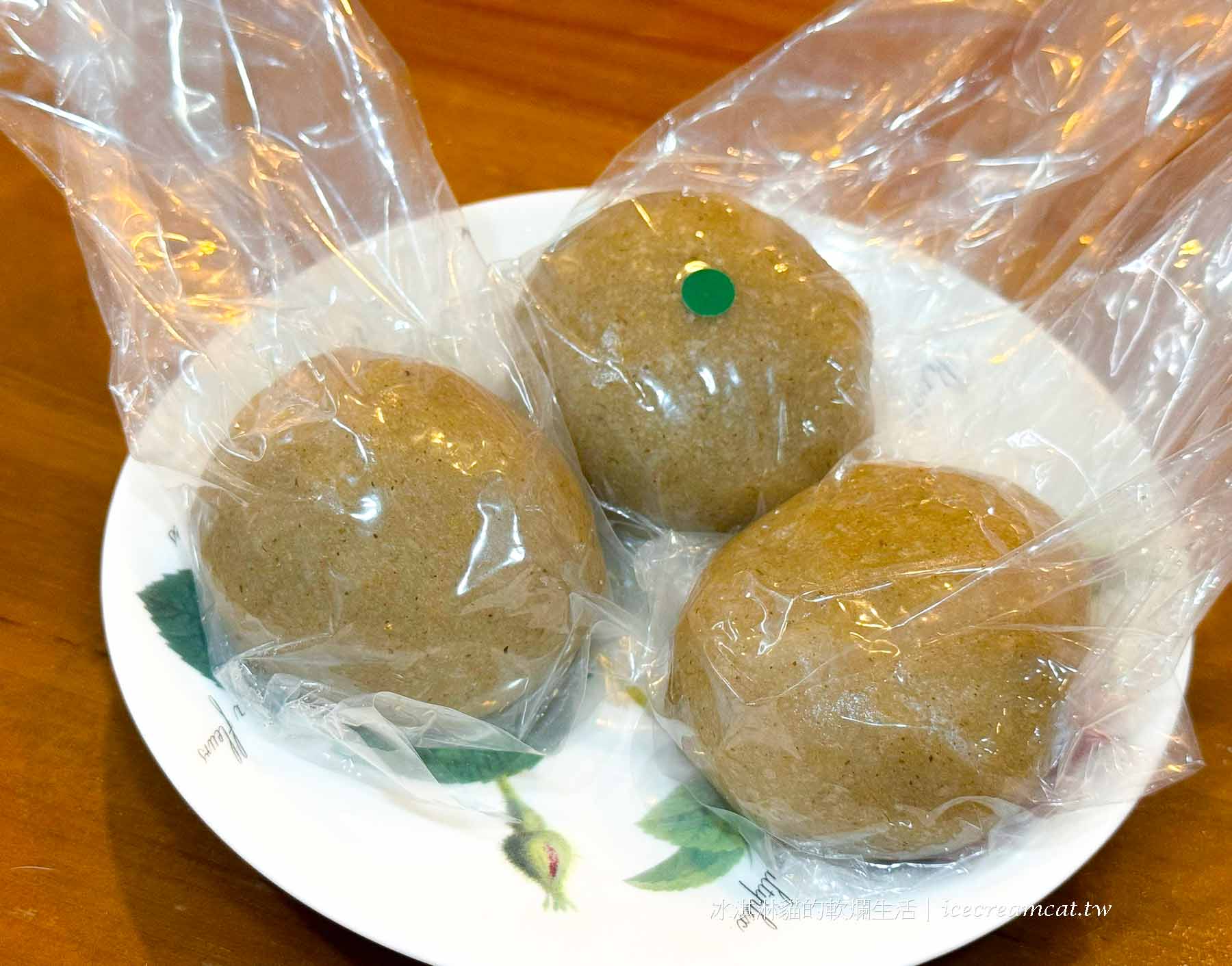 行天宮站美食｜不老客家麻糬 松江路 上排隊手工麻糬，中山區必買甜點 @冰淇淋貓的軟爛生活