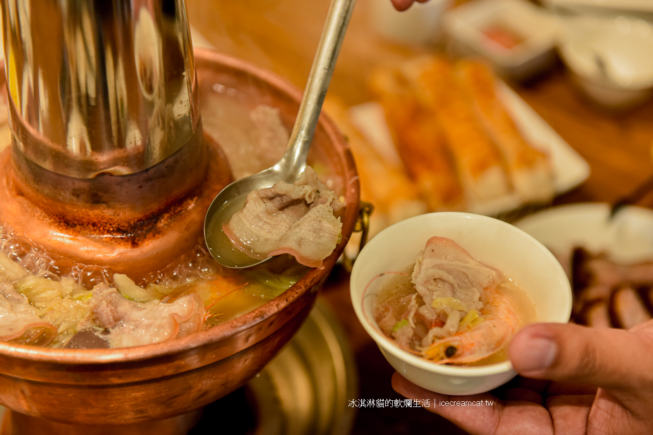 都一處｜米其林必比登推介國父紀念館與101附近美食，70年北平菜桌菜餐館(菜單) @冰淇淋貓的軟爛生活