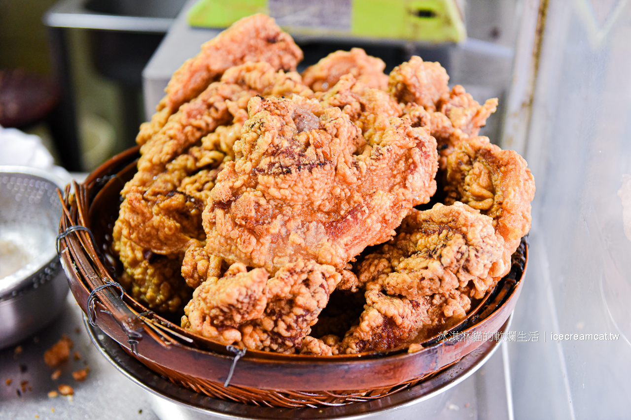 周記肉粥店｜龍山寺剝皮寮附近美食萬華老店，台北超強紅燒肉(菜單)(有影片) @冰淇淋貓的軟爛生活