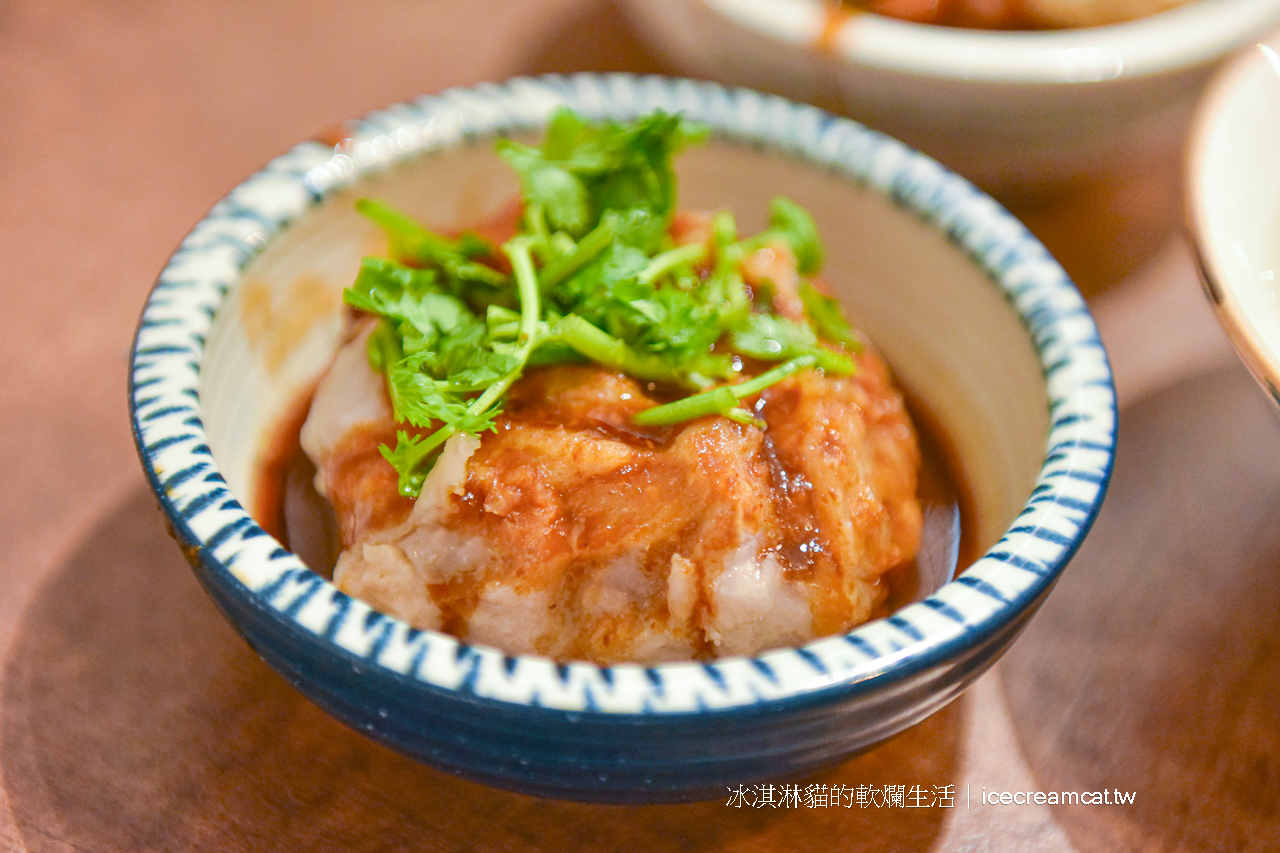 龍山寺美食｜萬華蘇家肉圓油粿(蘇來傳)(菜單)，台北芋粿肉圓推薦銅板美食在地70年小吃，全台唯一黑醬肉圓 @冰淇淋貓的軟爛生活