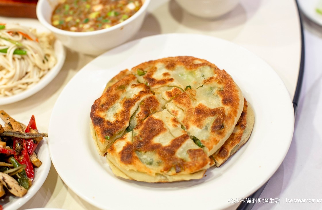 北平同慶樓|科技大樓站與六張犁站附近桌菜美食，七十年老字號的中式餐廳(菜單)(有影片) @冰淇淋貓的軟爛生活