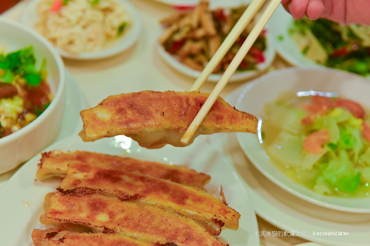 北平同慶樓|科技大樓站與六張犁站附近桌菜美食，七十年老字號的中式餐廳(菜單) @冰淇淋貓的軟爛生活