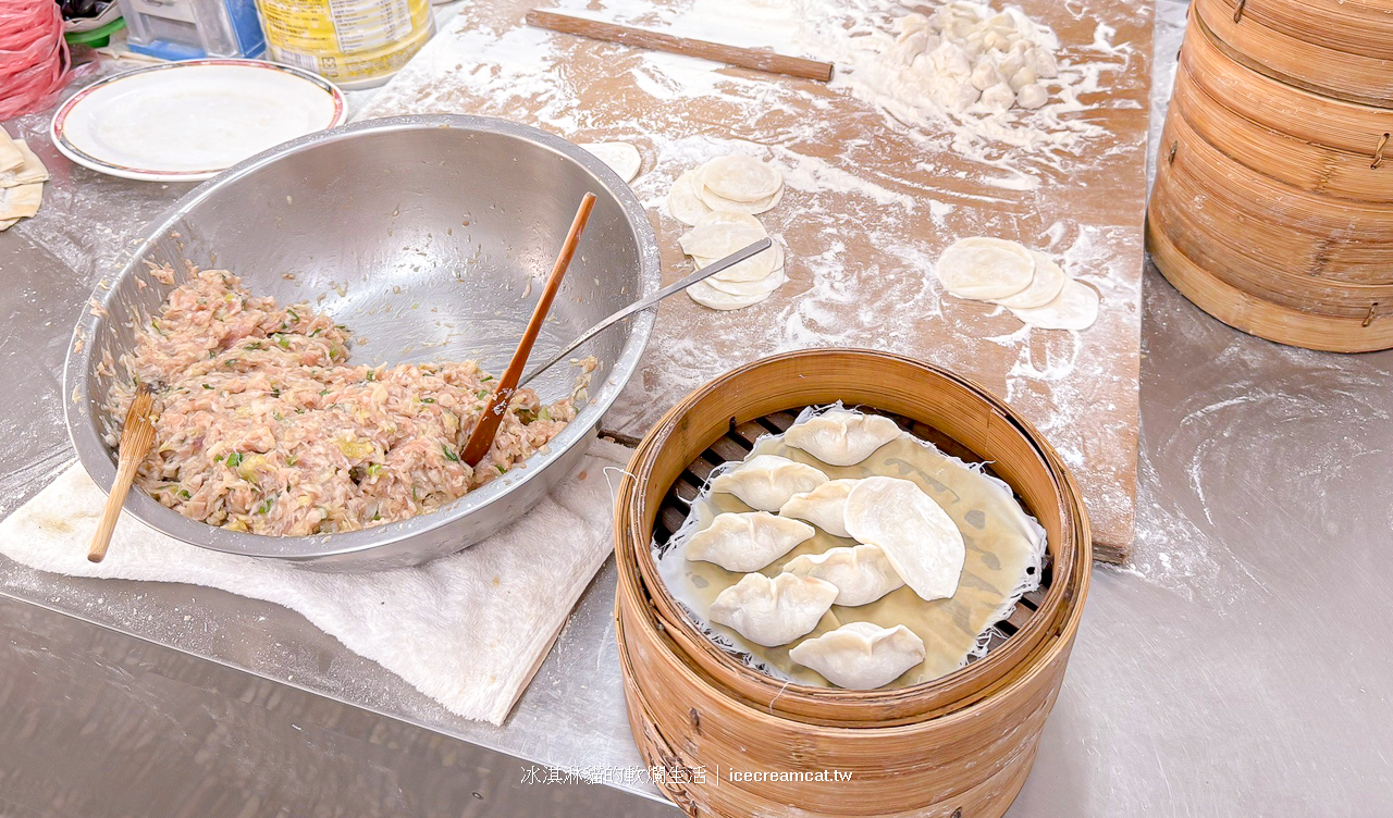 北投美食｜一心餃子牛肉麵曾記蒸餃專賣店(菜單)，53年老店在地人知道的好味道！ @冰淇淋貓的軟爛生活