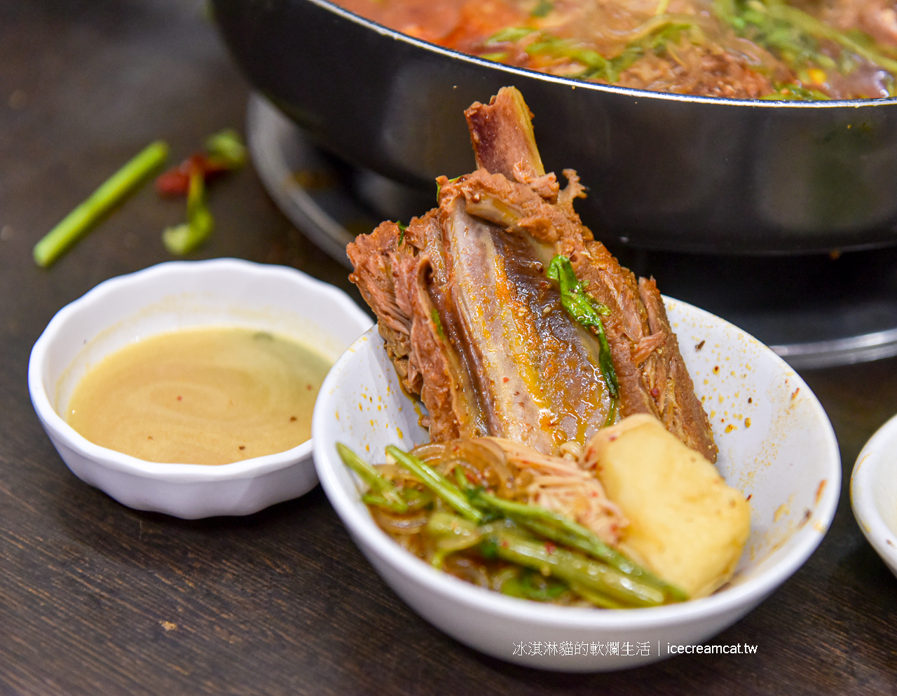 行天宮美食｜東輝韓食館訂位熱門的平價韓國烤肉馬鈴薯豬骨湯(菜單) @冰淇淋貓的軟爛生活