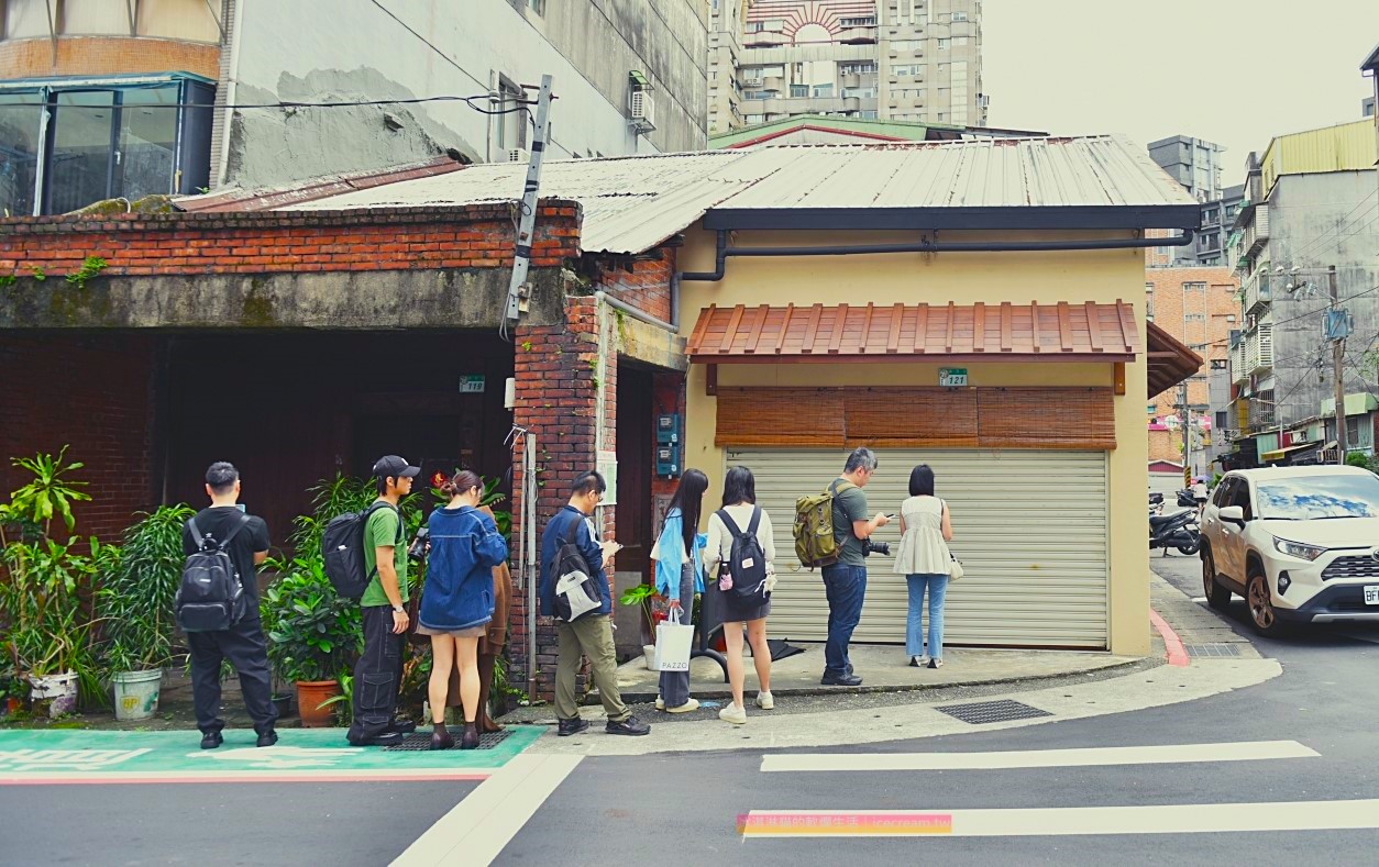 綠河咖啡二店｜南港展覽館附近新開幕的咖啡廳，小京都綠河南港店(菜單) @冰淇淋貓的軟爛生活