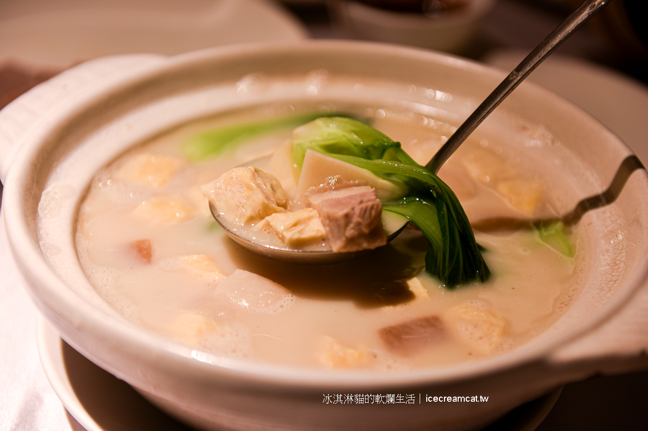 大安美食｜春申食府上海菜櫻桃烤鴨必點菜單/合菜/年菜/春酒/聚餐/尾牙推薦 @冰淇淋貓的軟爛生活