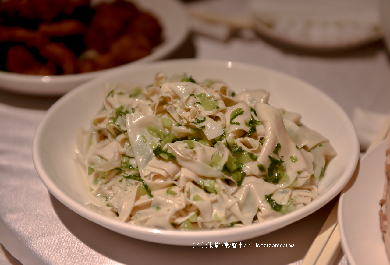 大安美食｜春申食府上海菜櫻桃烤鴨必點菜單/合菜/年菜/春酒/聚餐/尾牙推薦 @冰淇淋貓的軟爛生活