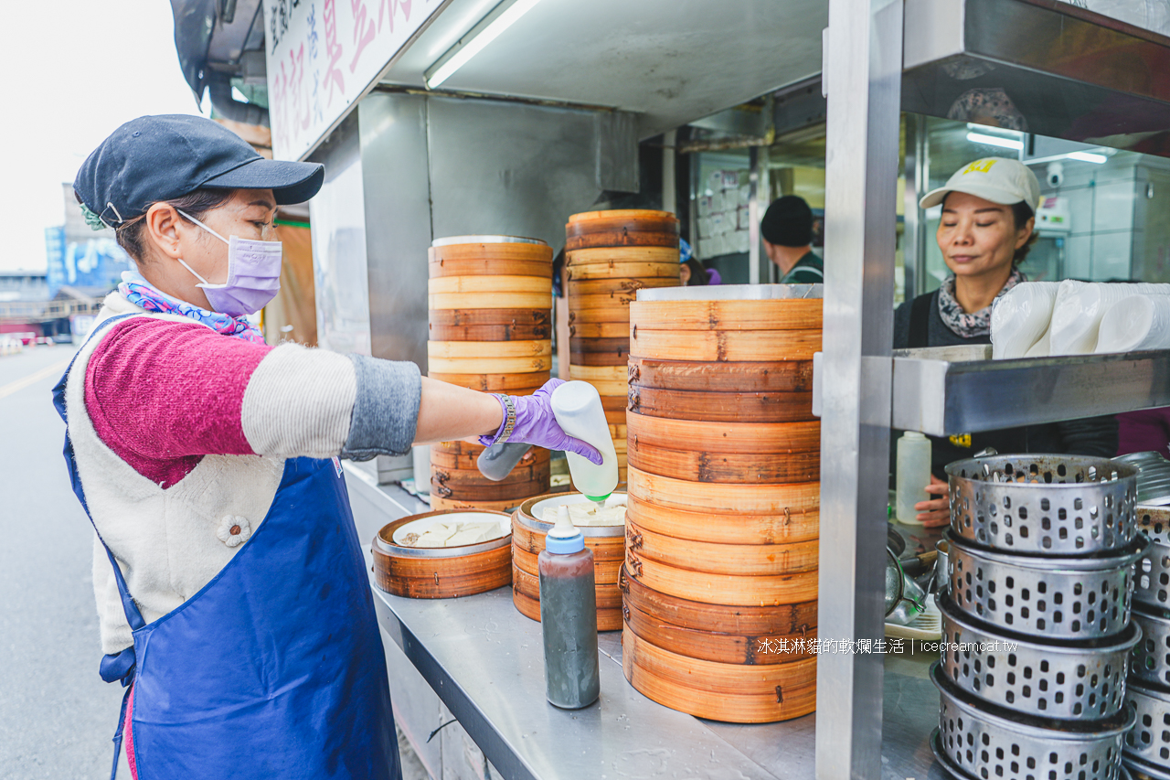 宜蘭美食｜財記臭豆腐在羅東夜市附近的必吃小吃，一次吃４種臭豆腐口味 @冰淇淋貓的軟爛生活