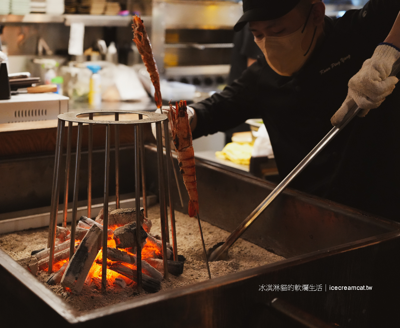 市政府美食｜小小麥台北永吉店居酒屋，有宵夜及早晚餐的信義區餐廳 @冰淇淋貓的軟爛生活