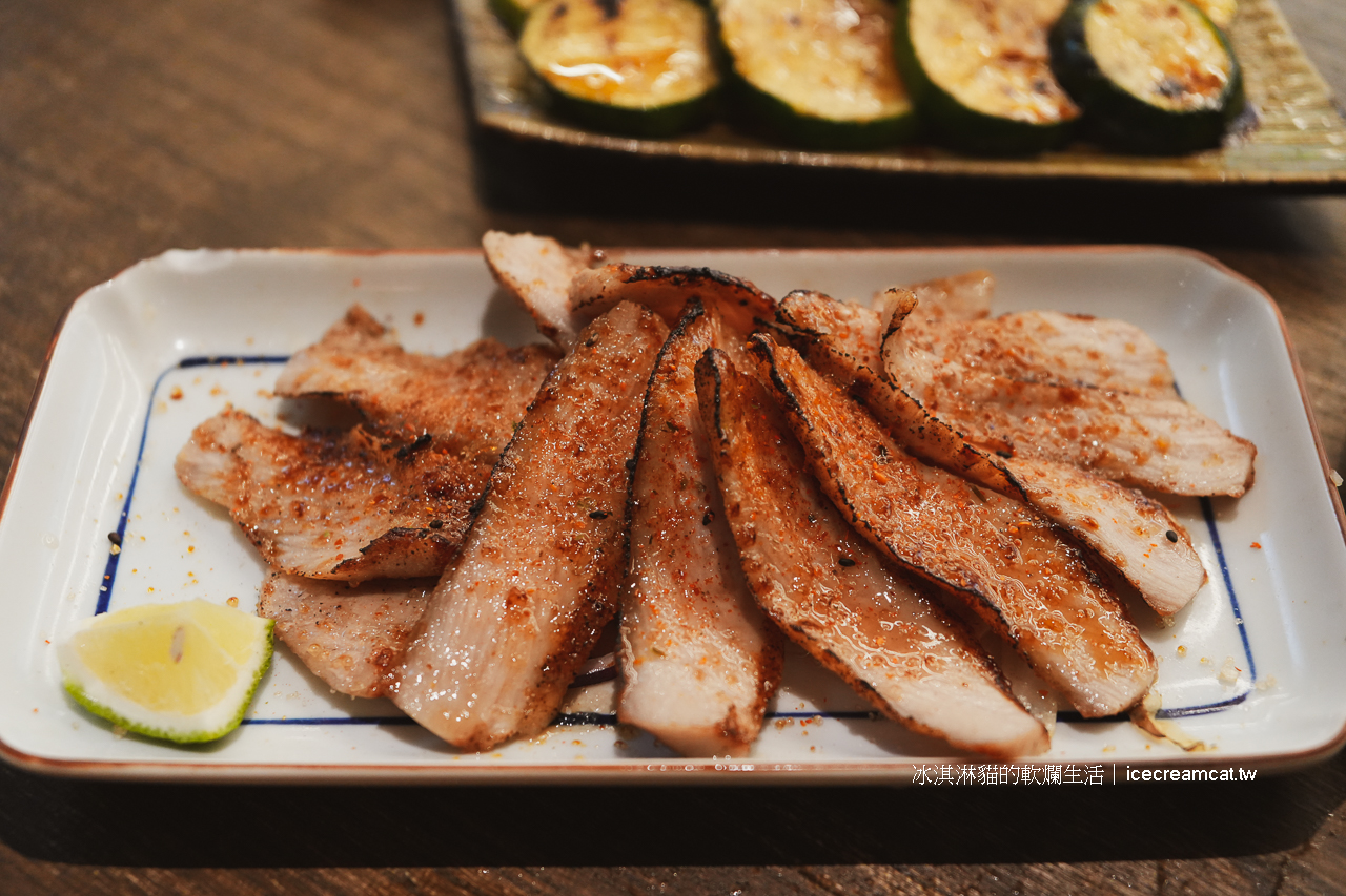 市政府美食｜小小麥台北永吉店居酒屋，有宵夜及早晚餐的信義區餐廳 @冰淇淋貓的軟爛生活