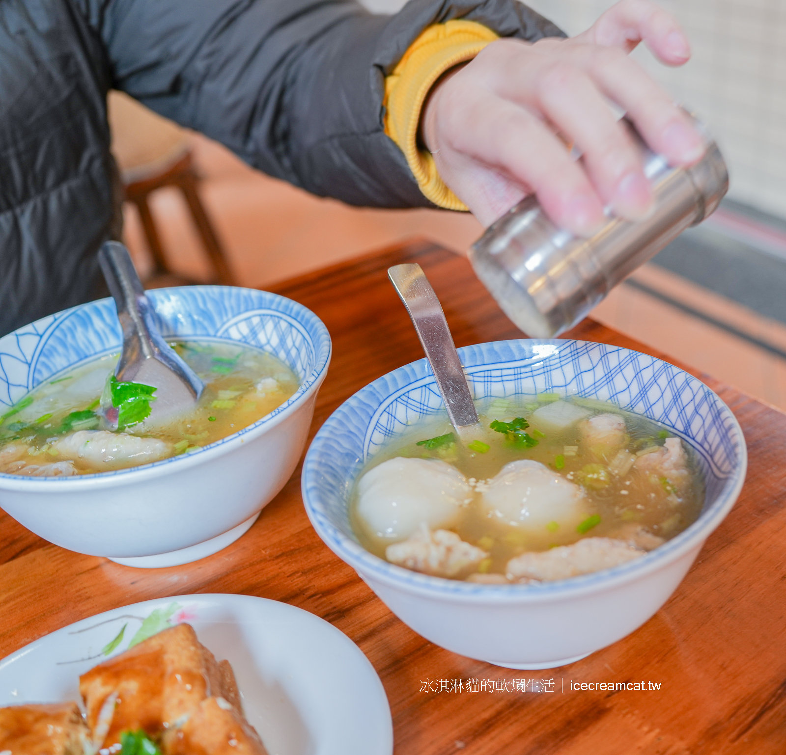 大稻埕美食｜老阿伯胖魷焿迪化街必買魷魚羹，飄香超過一甲子(菜單) @冰淇淋貓的軟爛生活