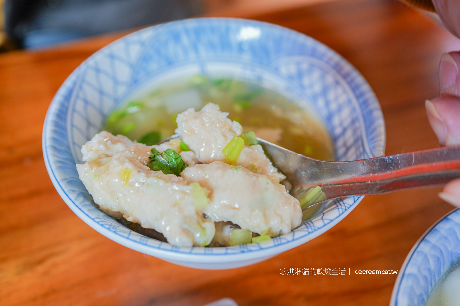 大稻埕美食｜老阿伯胖魷焿迪化街必買魷魚羹，飄香超過一甲子(菜單) @冰淇淋貓的軟爛生活