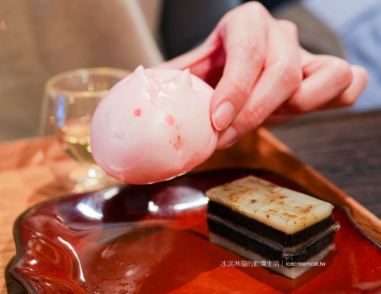 大稻埕美食｜合興糕糰壹玖肆柒70年老店，迪化街下午茶糕點、鬆糕推薦 @冰淇淋貓的軟爛生活