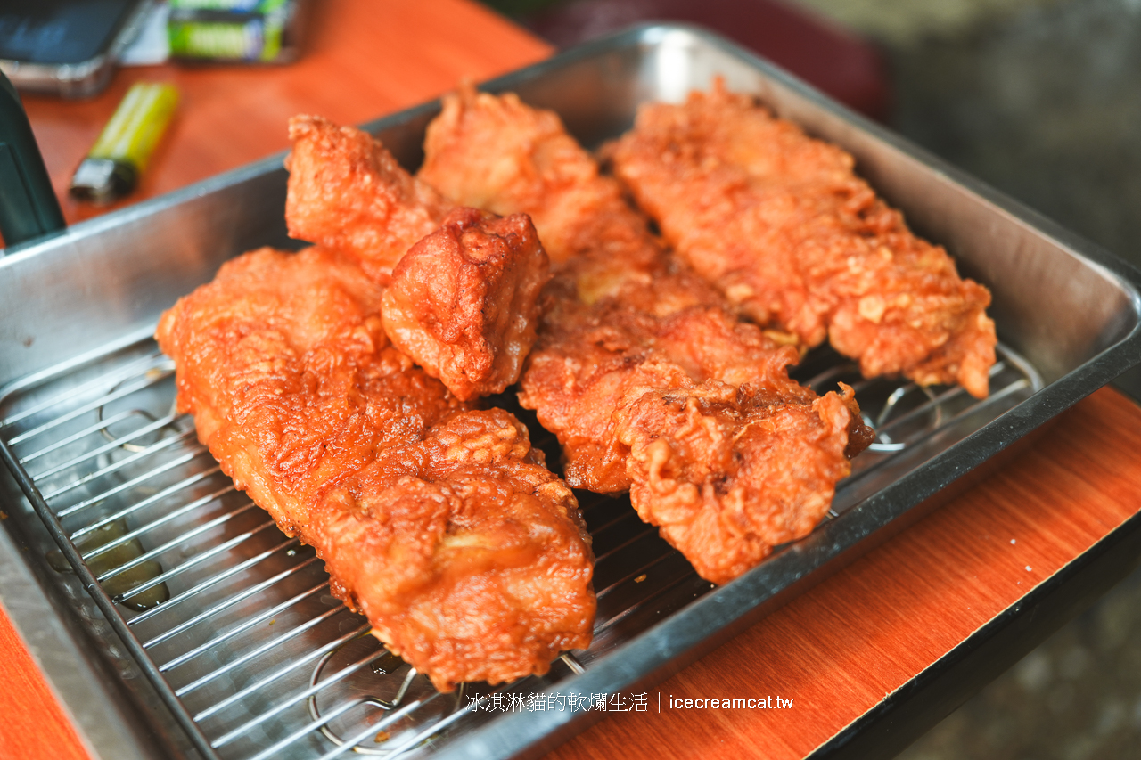 大稻埕美食｜阿角紅燒肉劉美麗大橋頭市場美食，被冠以台北最強紅燒肉的封號！ @冰淇淋貓的軟爛生活