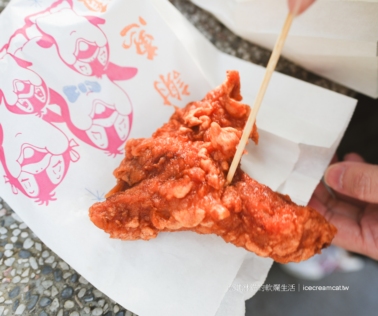 大稻埕美食｜阿角紅燒肉劉美麗大橋頭市場美食，被冠以台北最強紅燒肉的封號！ @冰淇淋貓的軟爛生活