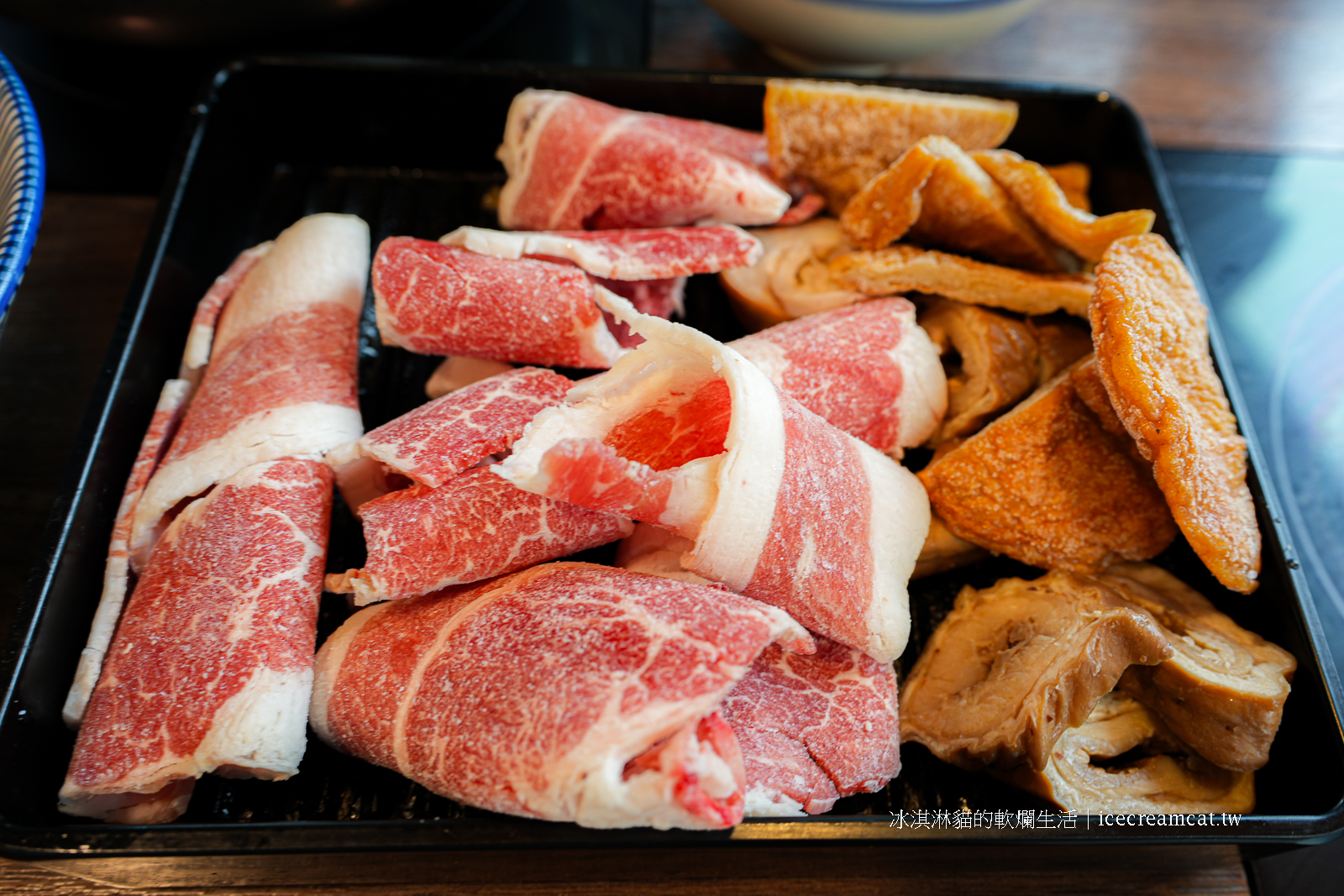 北投美食｜雲鼎阿二麻辣食堂石牌創始店，必點煲類和滷肉飯宵夜也吃的到 @冰淇淋貓的軟爛生活