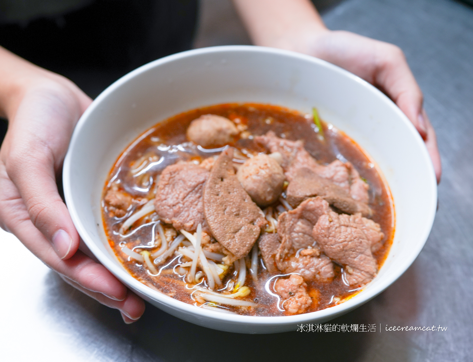 松江南京美食｜老麵攤KANOKWAN平價且道地的泰國小吃，老麵攤要搬家了 @冰淇淋貓的軟爛生活