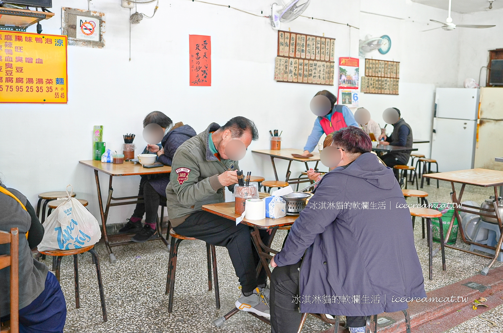 石牌美食｜西安街涼麵臭豆腐北投小吃，必點蛋捲和獅子頭臭豆腐(素食可) @冰淇淋貓的軟爛生活