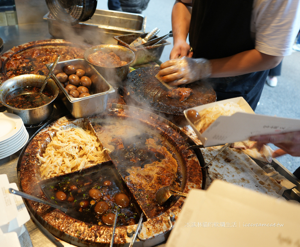 松江南京美食｜富霸王豬腳是NVIDIA執行長黃仁勳的愛店，菜單推薦滷肉飯 @冰淇淋貓的軟爛生活
