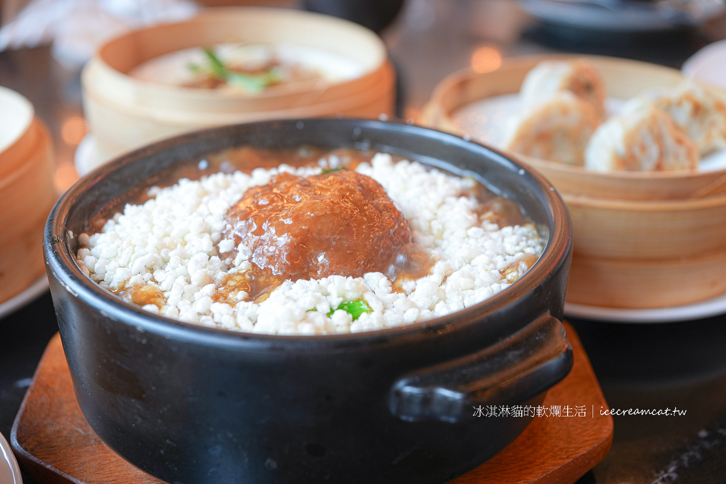 首爾美食｜黑白大廚甜蜜蜜韓國餐廳必吃麻辣奶油蝦，港式甜點女王鄭智善 @冰淇淋貓的軟爛生活