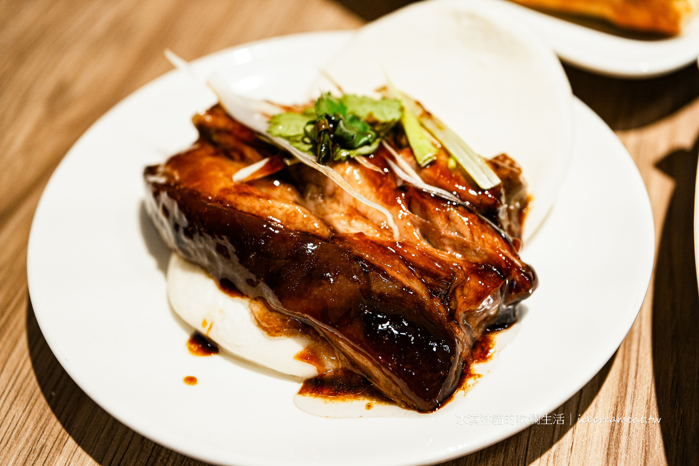 古亭美食｜泰和樓源自山東小館 菜單必點酸菜白肉鍋，中正紀念堂附近美食 @冰淇淋貓的軟爛生活
