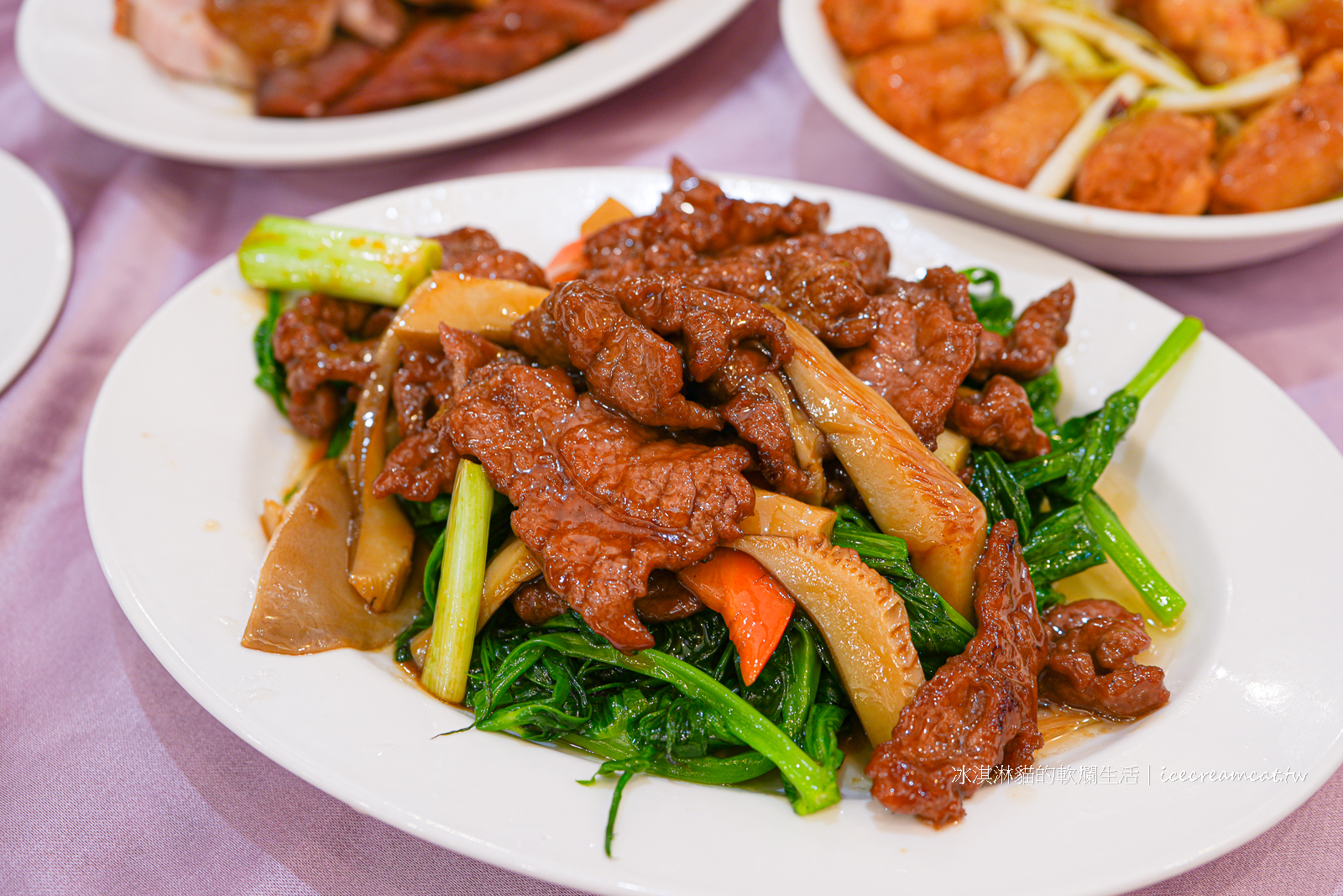 忠孝復興美食｜粵香園必點煲仔飯與港式燒臘，老字號台北港式餐廳推薦 @冰淇淋貓的軟爛生活