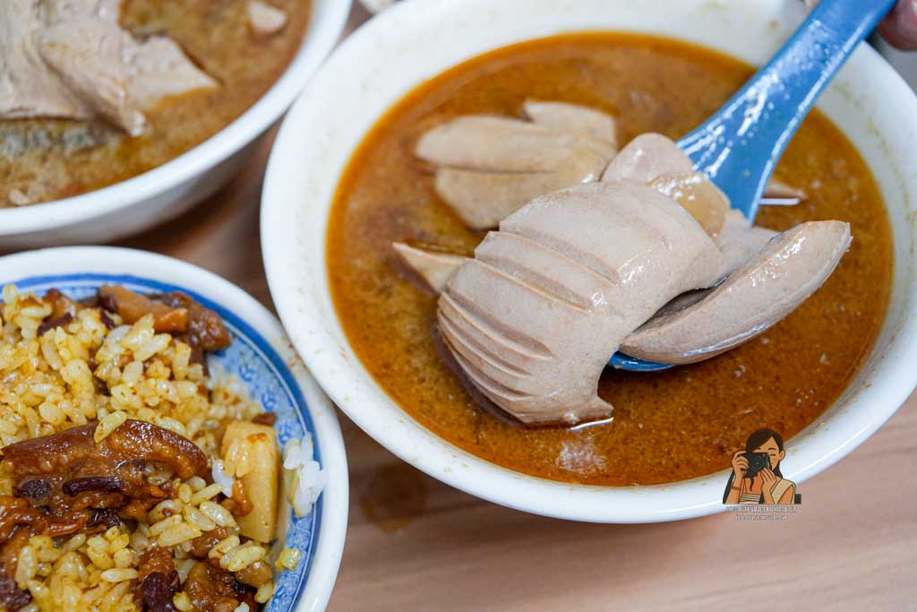 【永春美食】施家麻油腰花清爽不膩口老字號,菜單必點麻油腰花 @冰淇淋貓的軟爛生活 【永春美食】施家麻油腰花清爽不膩口老字號,菜單必點麻油腰花 @冰淇淋貓的軟爛生活