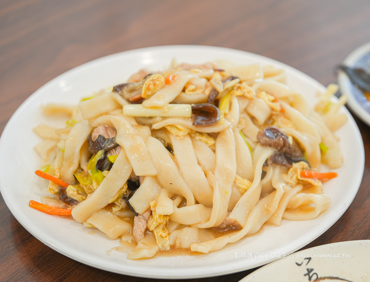 天母美食｜宋江餡餅粥菜單必點牛肉餡餅與豆沙鍋餅，天母40年以上老餐廳 @冰淇淋貓的軟爛生活