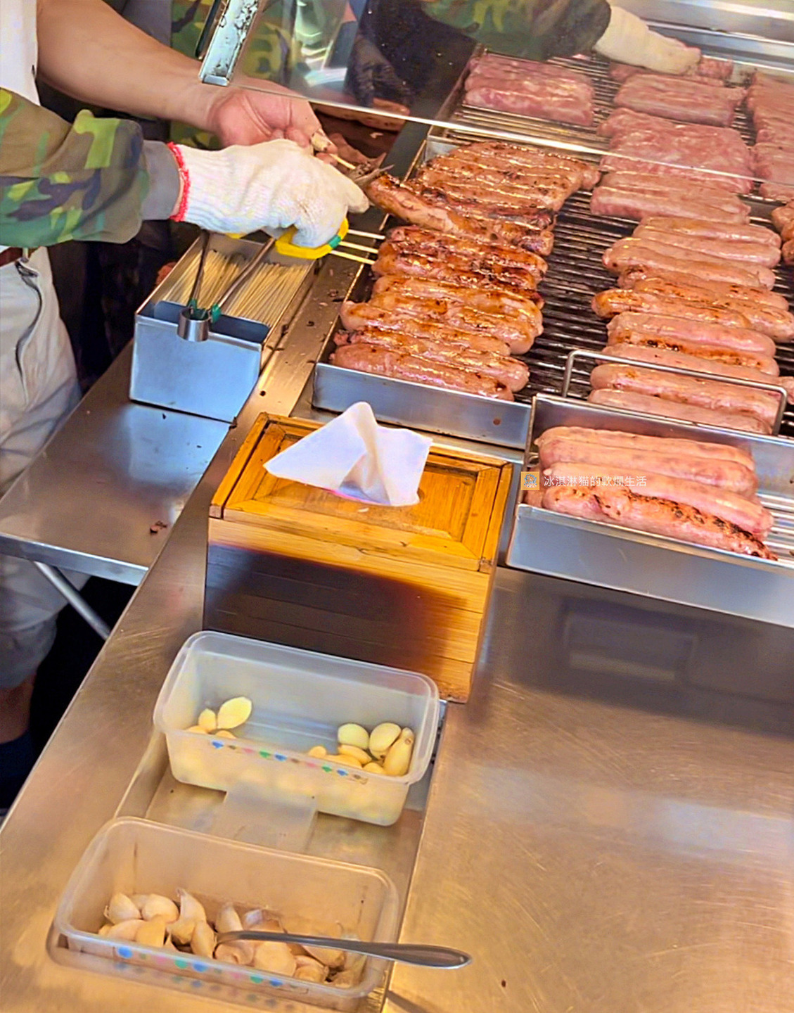 中正紀念堂美食│泉州街黃家香腸排隊美食，韓國廚神白種元都推薦(有影片) @冰淇淋貓的軟爛生活