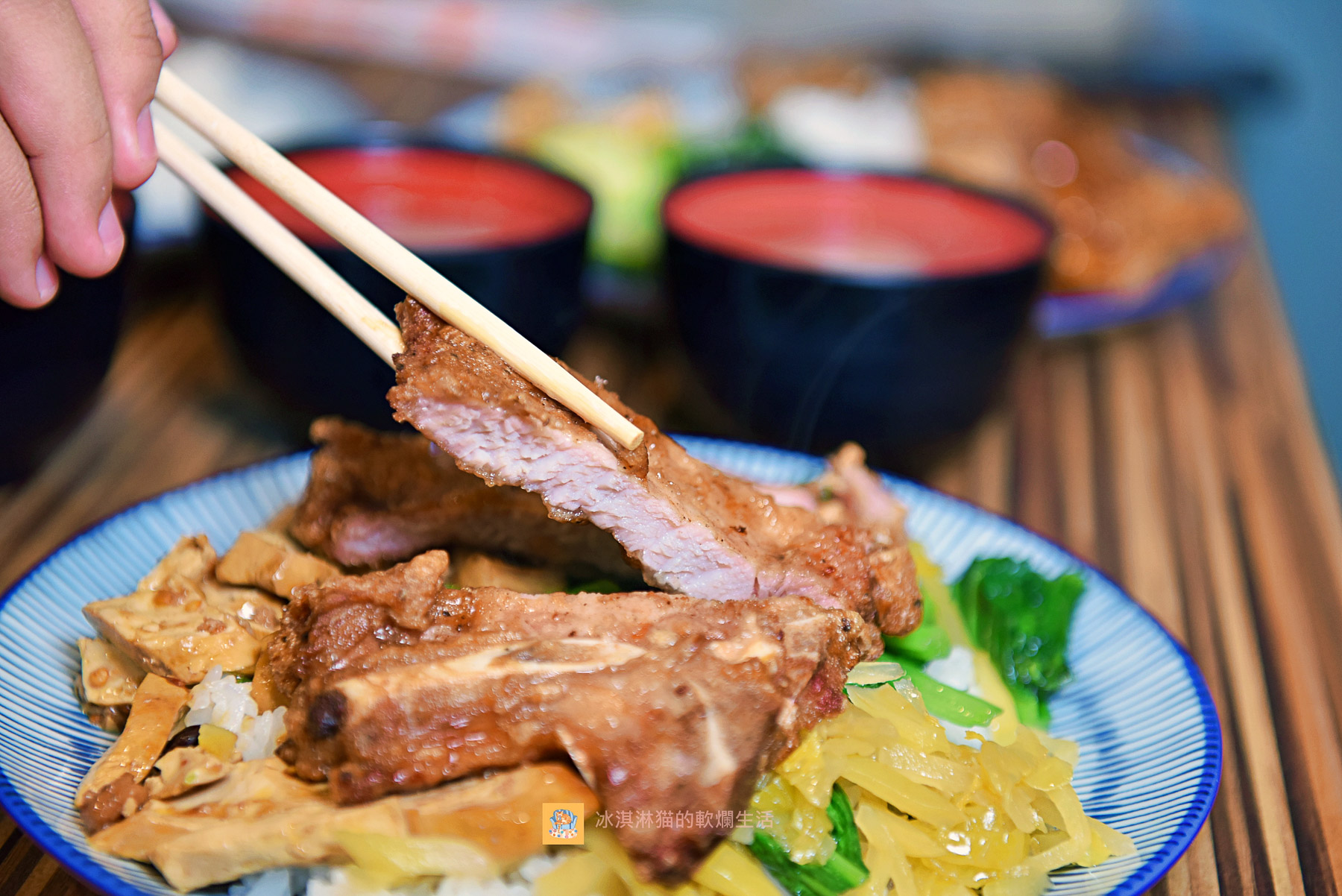 西門町美食｜一級排骨台北最強排骨店，排骨厚度很有感 @冰淇淋貓的軟爛生活
