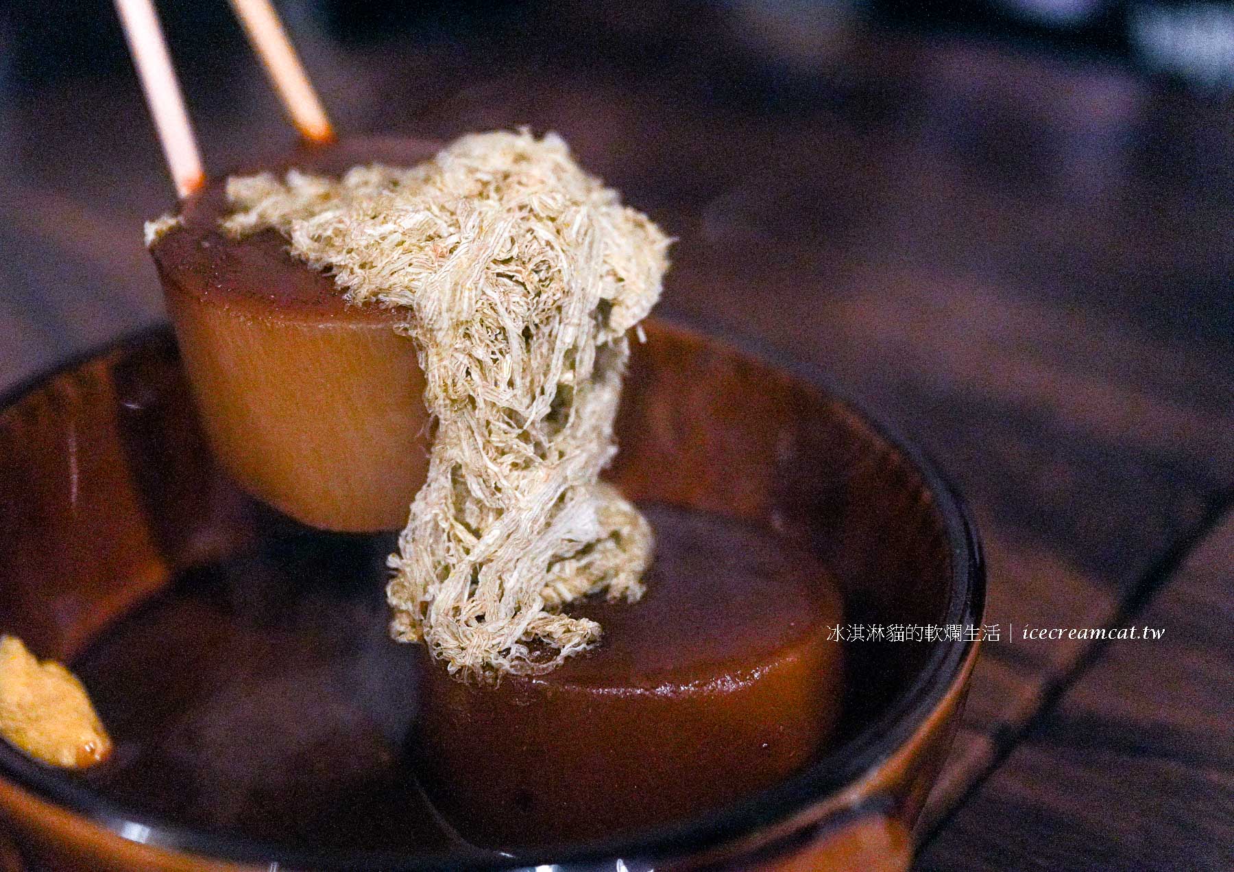 【福餃】台北雙連站美食｜深夜食堂風宵夜餃子店，爆量香菜煎餃必吃推薦！ @冰淇淋貓的軟爛生活
