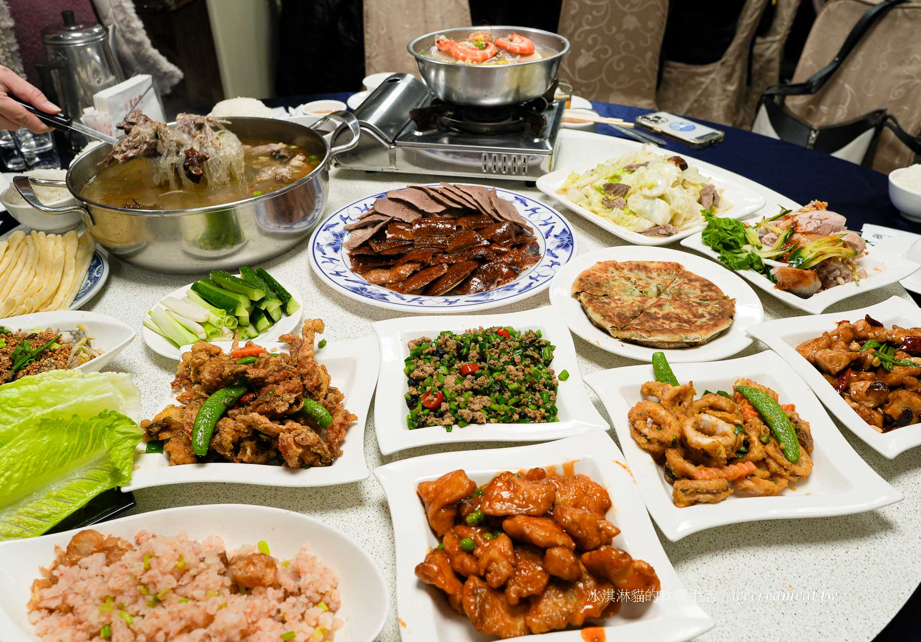【松山美食】北平萬珍樓美食餐廳 南京復興站附近中式桌菜及烤鴨，CP值超高 @冰淇淋貓的軟爛生活