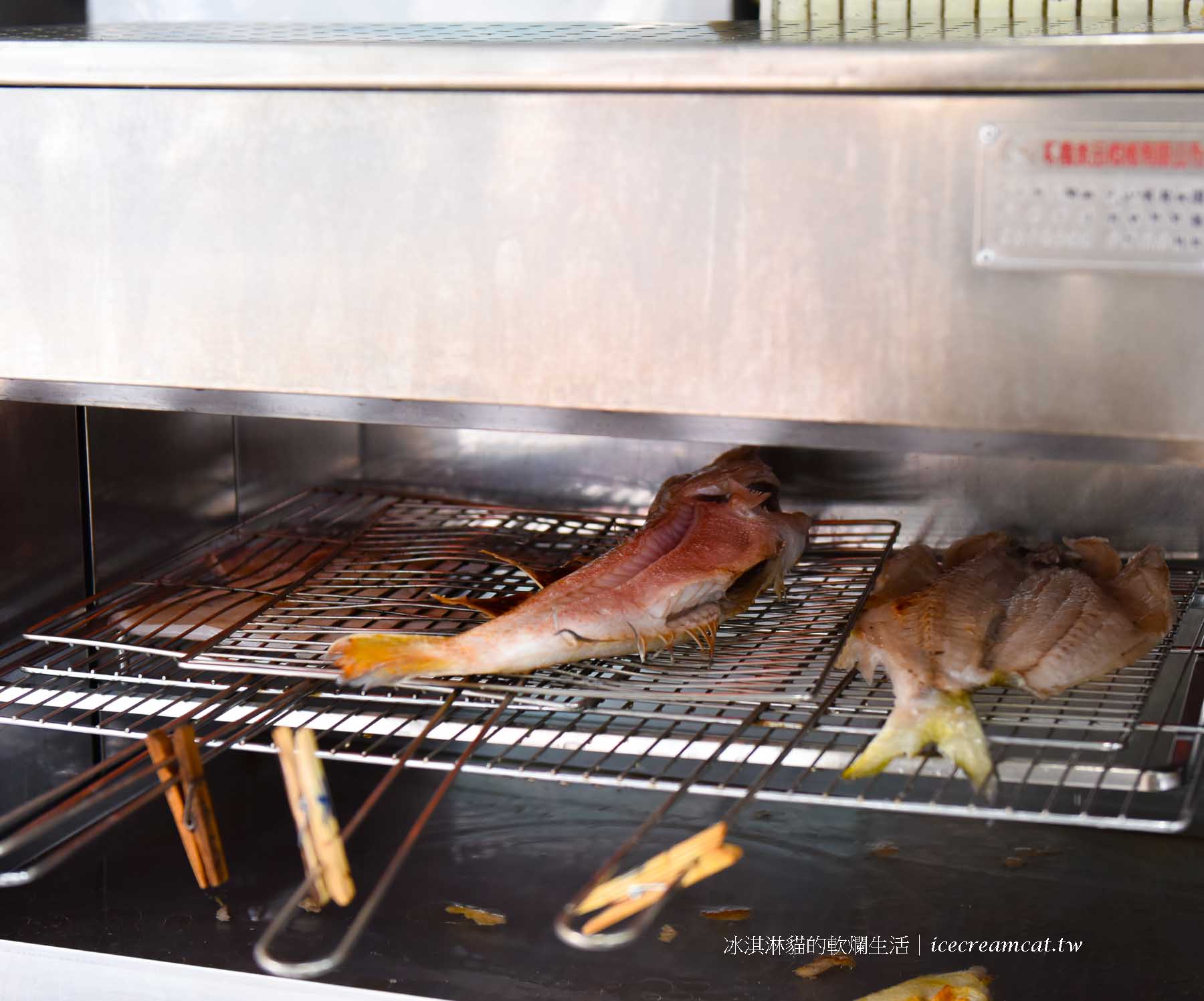 基隆美食｜榮生魚片成功市場當地受歡迎的海鮮熱炒餐廳（有影片） @冰淇淋貓的軟爛生活