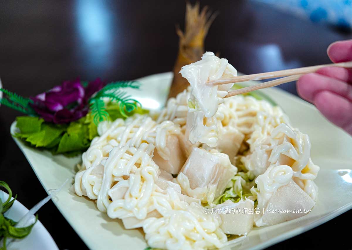 萬里海鮮美食｜阿嬌萬里蟹活蟹現撈現煮必點花蟹，龜吼附近美食 @冰淇淋貓的軟爛生活