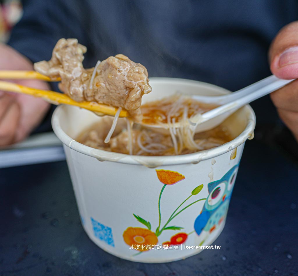 【宜蘭美食】林場肉羹羅東林業文化園區觀光客必吃，羅東車站附近美食 @冰淇淋貓的軟爛生活
