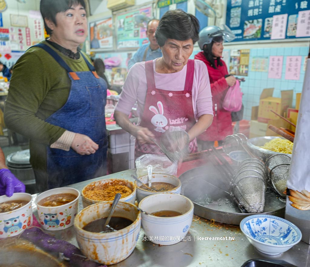 【宜蘭美食】林場肉羹羅東林業文化園區觀光客必吃，羅東車站附近美食 @冰淇淋貓的軟爛生活