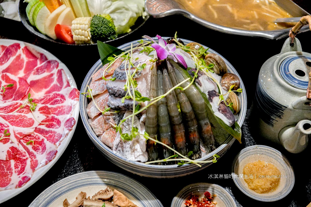 【迪化街美食】本鼎堂台式漢方麻辣鍋 北門站火鍋推薦，大稻埕特色麻辣湯頭 @冰淇淋貓的軟爛生活