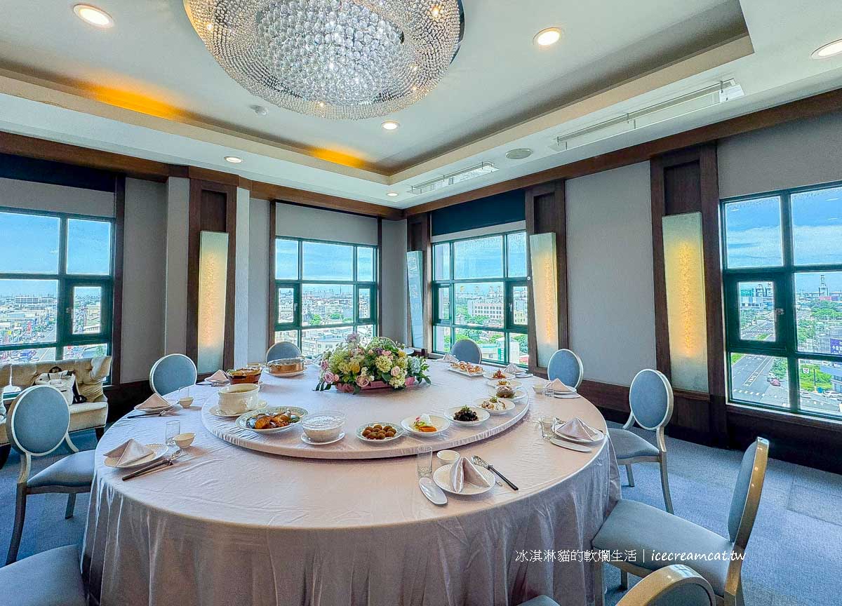 【台中｜台北美食】新天地梧棲創始店海鮮餐廳桌菜推薦，氣派包廂適合聚餐婚宴抓周 @冰淇淋貓的軟爛生活
