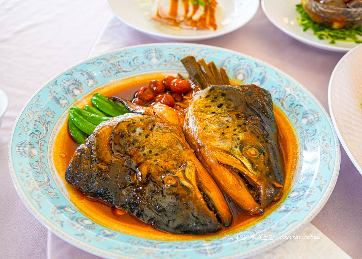 【台中｜台北美食】新天地梧棲創始店海鮮餐廳桌菜推薦，氣派包廂適合聚餐婚宴抓周 @冰淇淋貓的軟爛生活