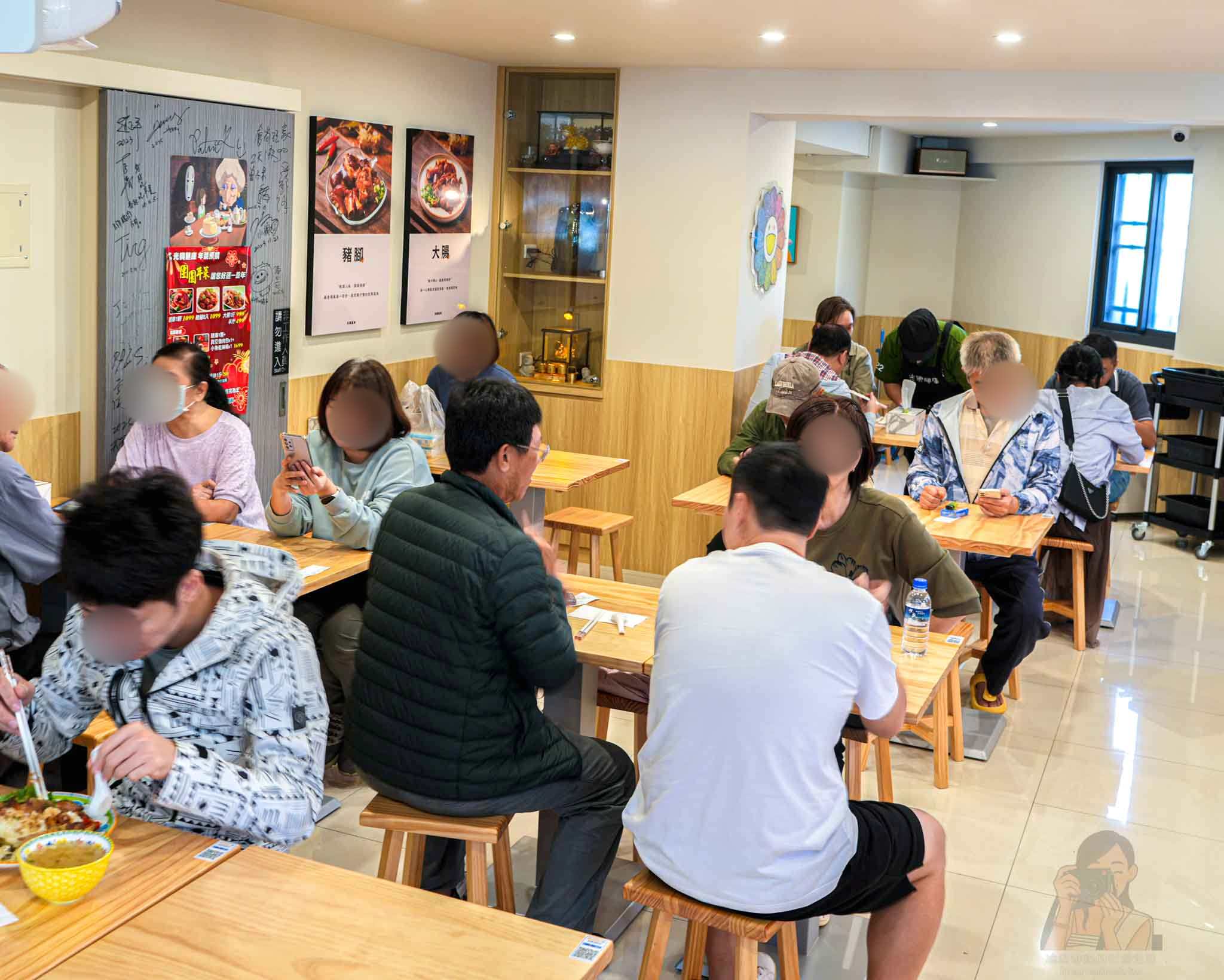 三重【光興腿庫】新址在仁愛街124號近捷運三重國小站，米其林必比登推薦 @冰淇淋貓的軟爛生活