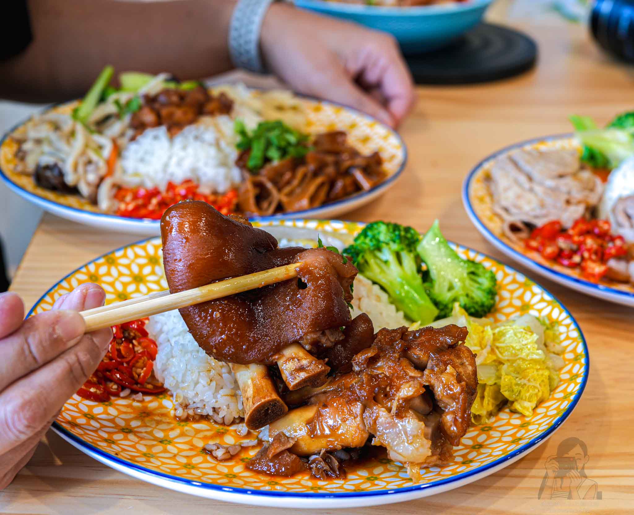 三重【光興腿庫】新址在仁愛街124號近捷運三重國小站，米其林必比登推薦 @冰淇淋貓的軟爛生活