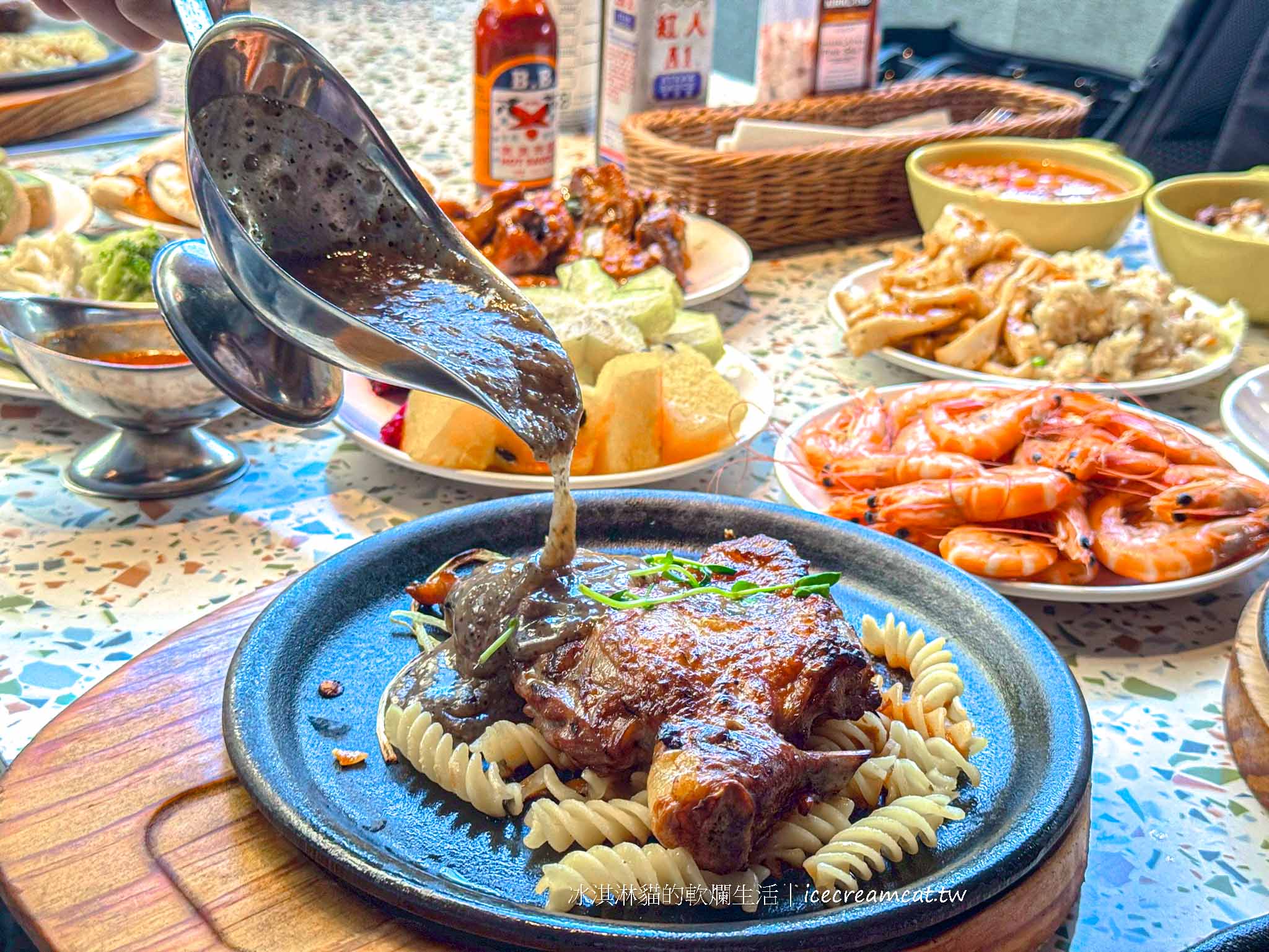 【新北美食】我家牛排板橋遠科店｜自助吧菜單、排餐評價、線上訂位 @冰淇淋貓的軟爛生活