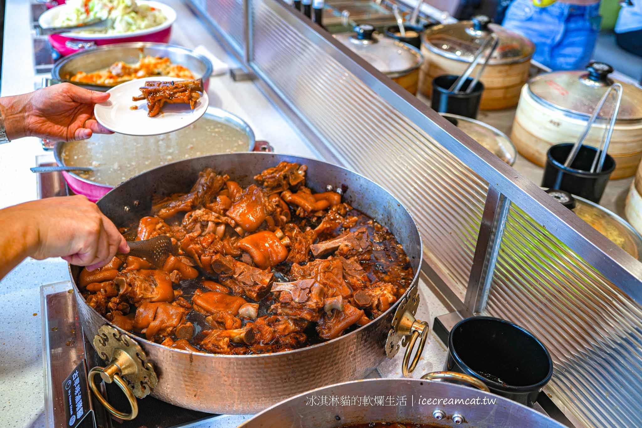 【新北美食】我家牛排板橋遠科店｜自助吧菜單、排餐評價、線上訂位 @冰淇淋貓的軟爛生活